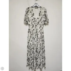 Dress Casual Maxi By Clothes Mentor In Floral Print. Size: M